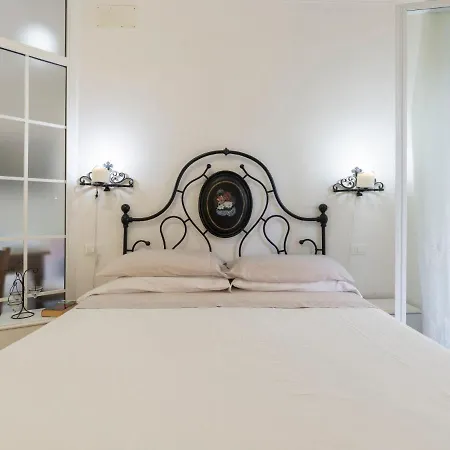 Imperatrice - Srm127 By Interhome *