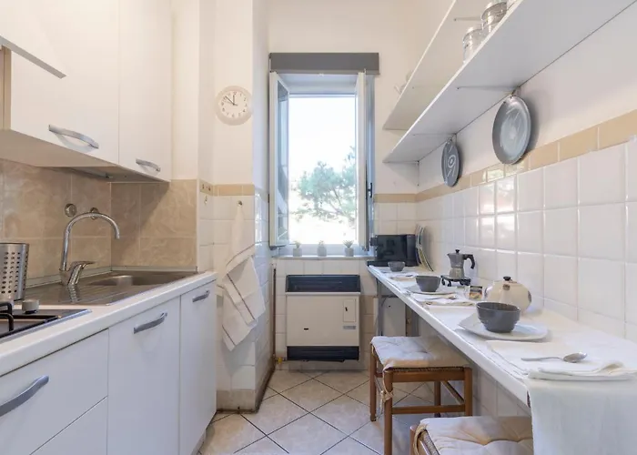 Imperatrice - Srm127 By Interhome *